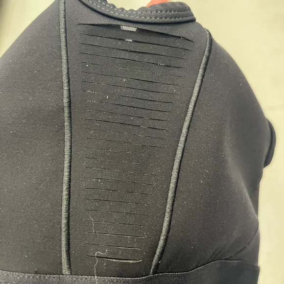 Nike Medium Support Fringe Sports Bra - Picture 8 of 8